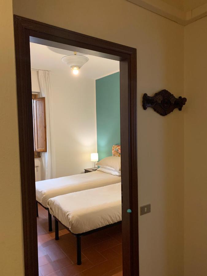 Signoria Apartment With Patio Florence Luaran gambar