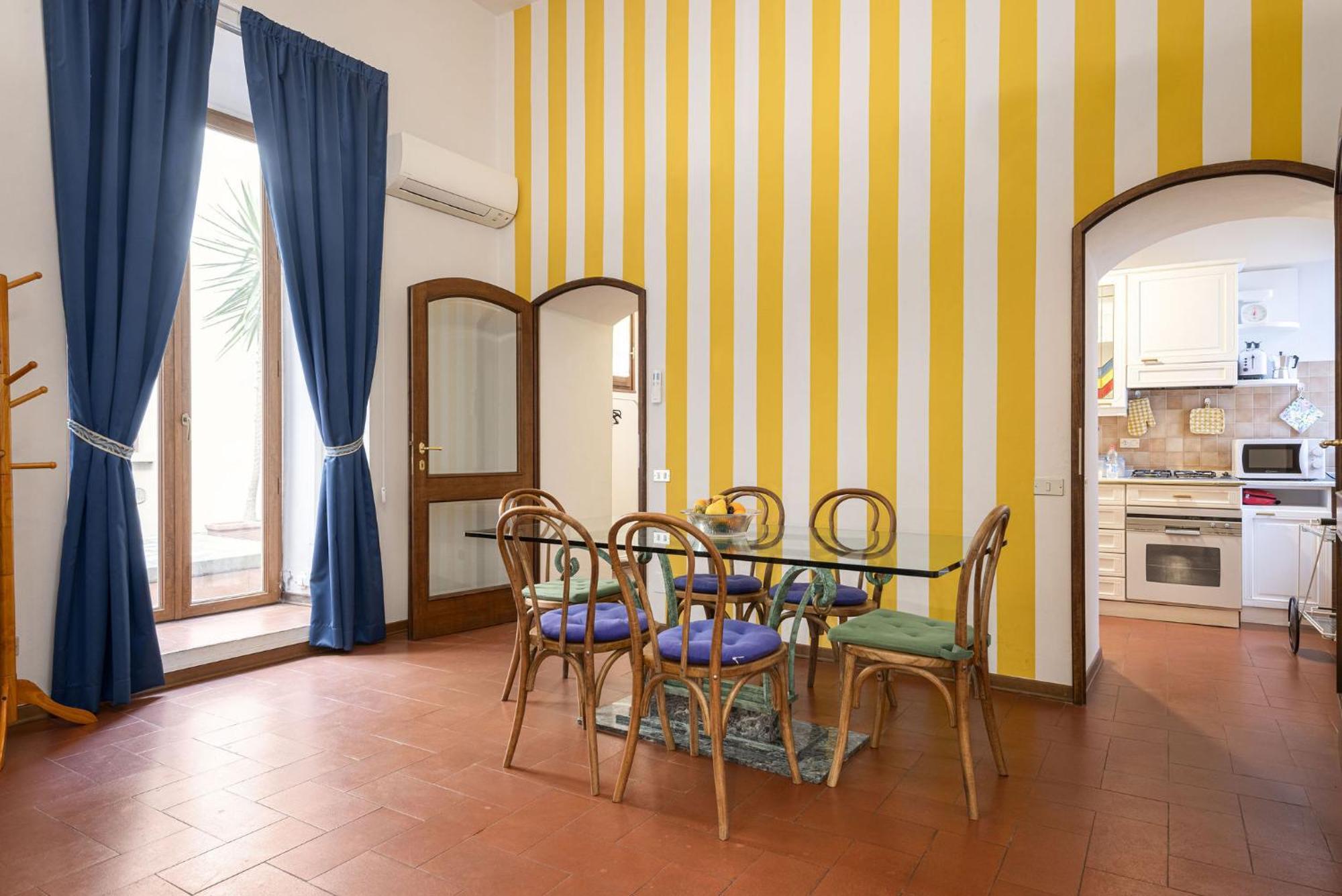Signoria Apartment With Patio Florence Luaran gambar