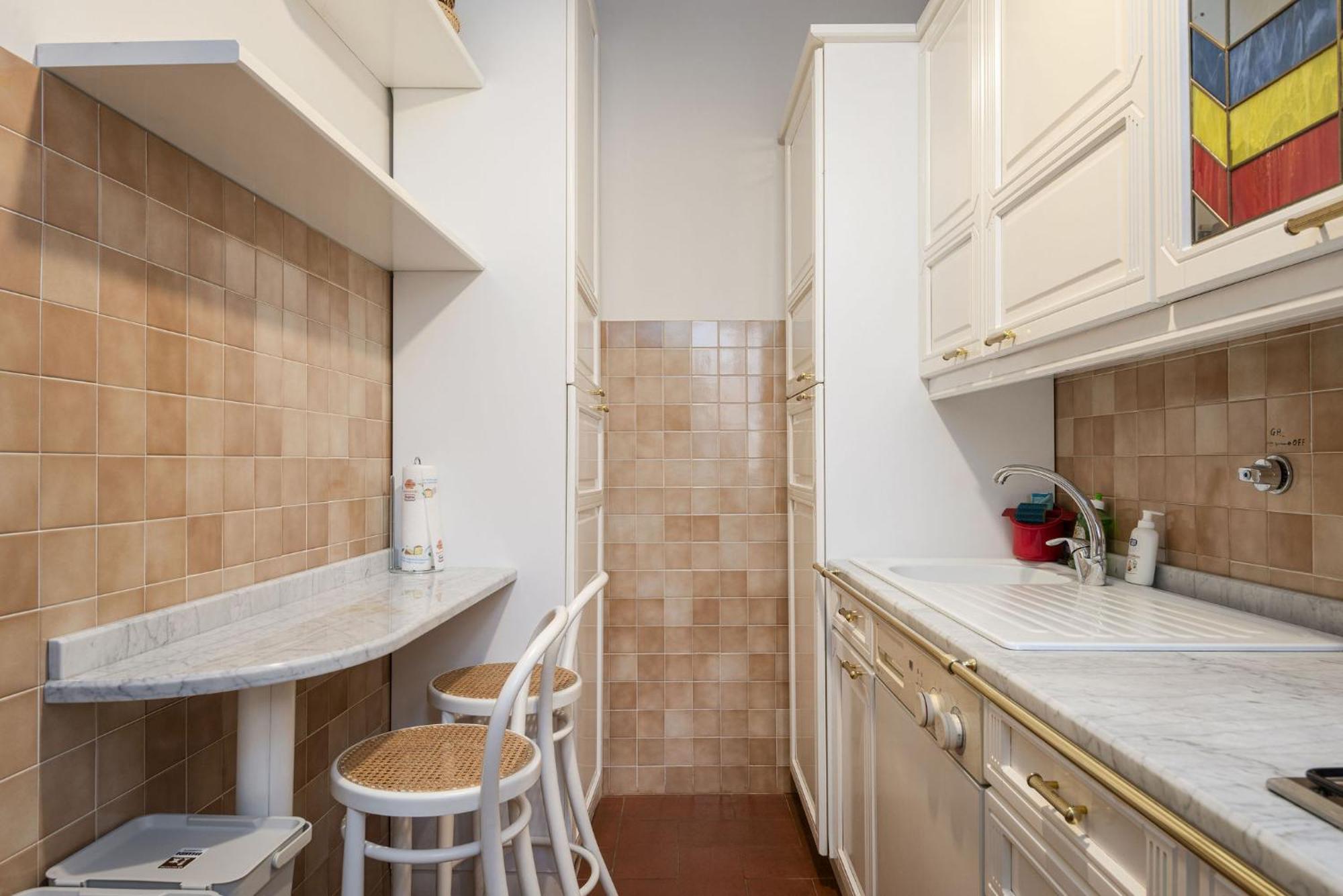 Signoria Apartment With Patio Florence Luaran gambar